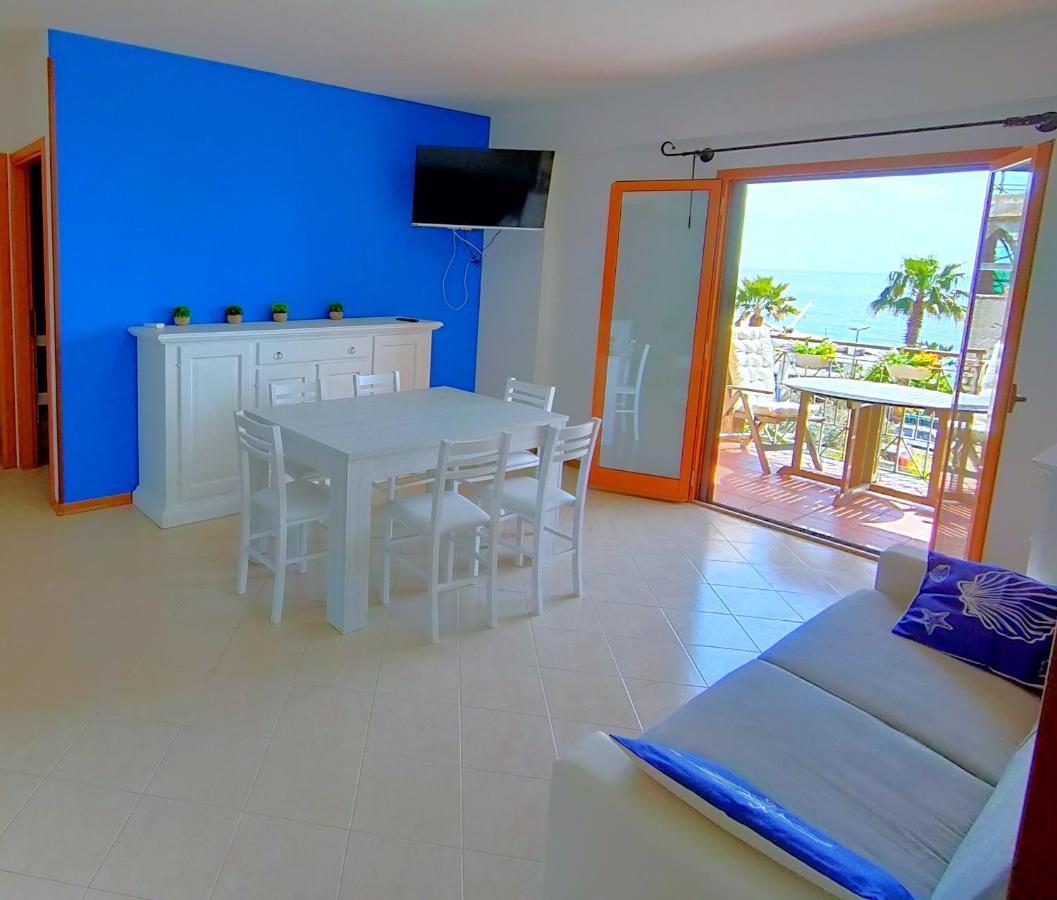 Apartamento Taormina By The Sea Mazzeo Exterior foto